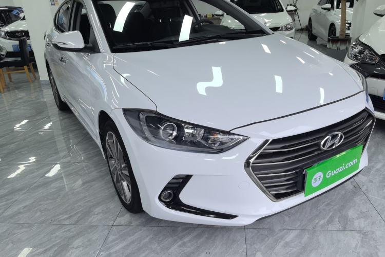 Used Hyundai Elantra 2016 1.6L Automatic ZhiXuan – Elite Version
