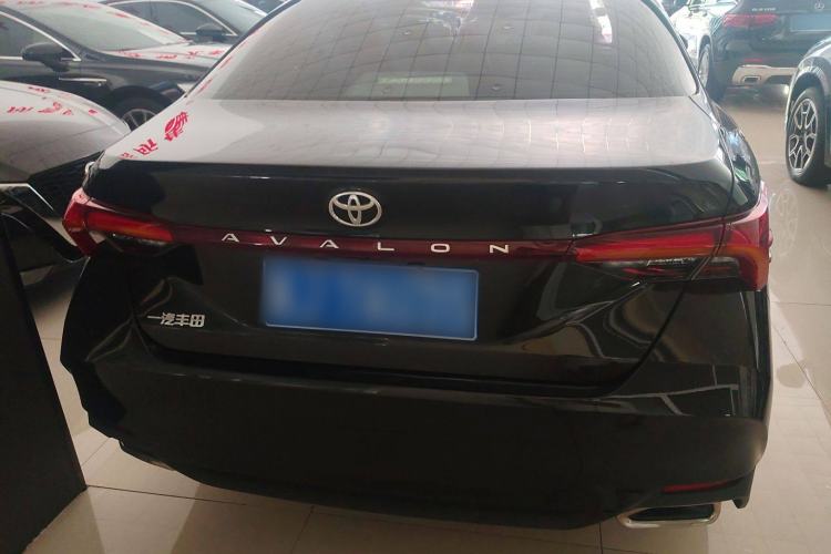 Used Toyota Avalon 2022 2.0L XLE Premium Edition
