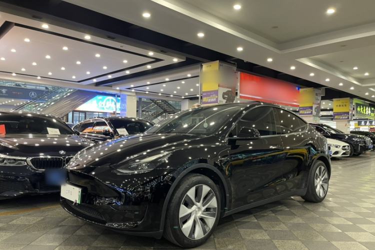 Used Tesla Model Y 2022 Rear-Wheel-Drive Version