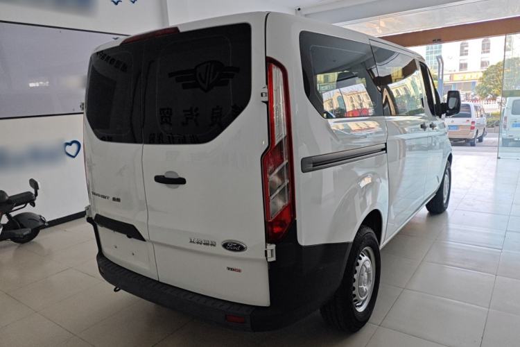 Used Ford Transit 2019 2.0T Diesel Multi-Purpose Commercial Vehicle Short Wheelbase Low Roof 6-Seater China VI Standard