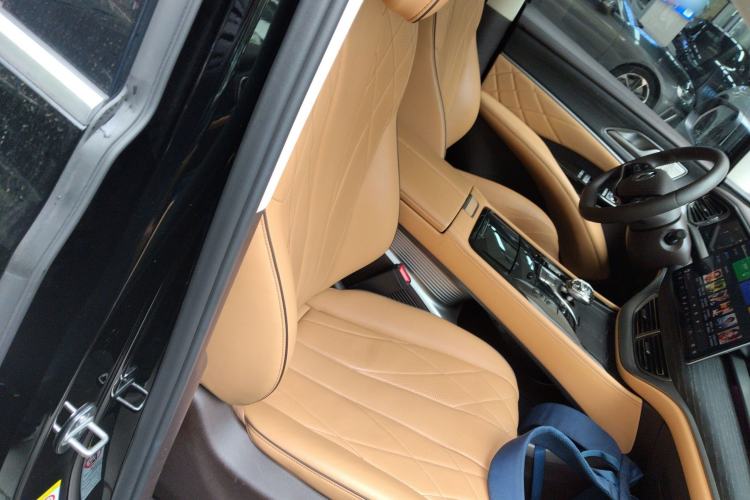 Used Denza D9 2024 DM-i 980 Four-Wheel Drive Flagship Model