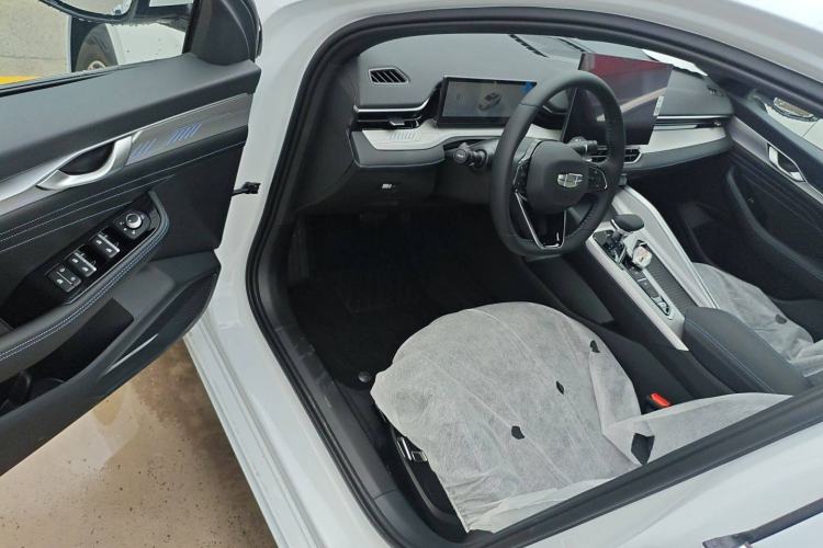 Used Geely Auto Preface 2025 Dongfang Yao 1.5TD Fuyao Edition
