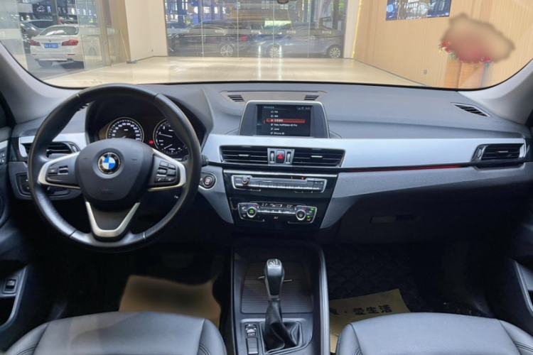 Used BMW X1 2018 sDrive20Li Leading Model
