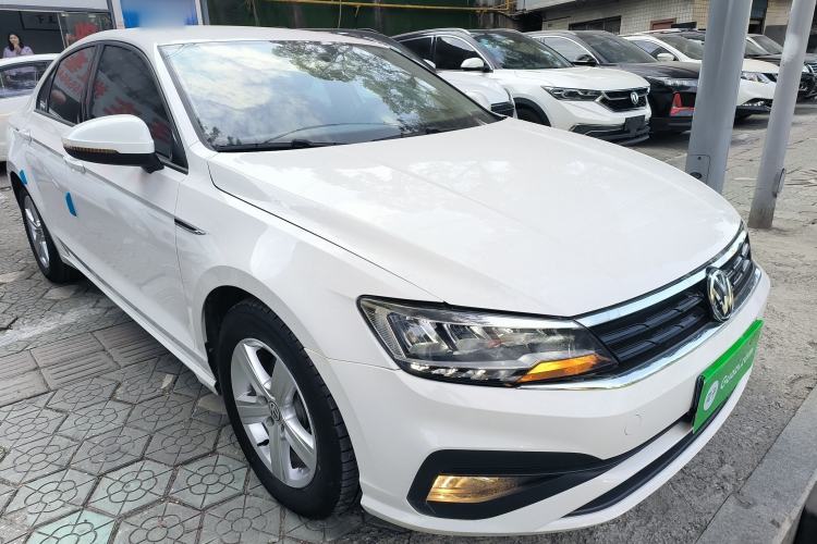 Used Volkswagen Lamando 2021 230TSI DSG Fashion Edition
