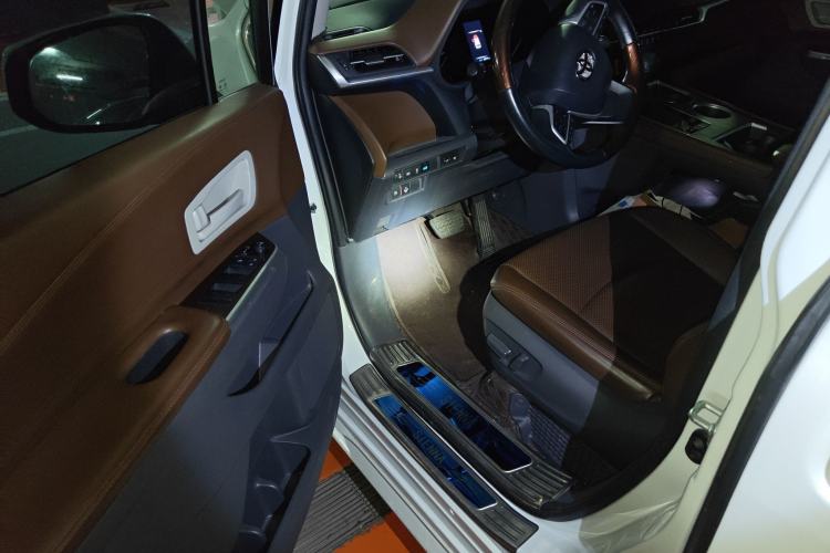 Used Toyota Sienna 2023 2.5L Hybrid Comfort Edition