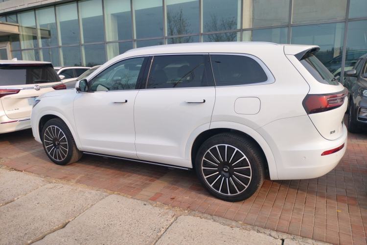 Used Hima AITO M7 2022 1.5T Four-Wheel Drive Flagship Edition
