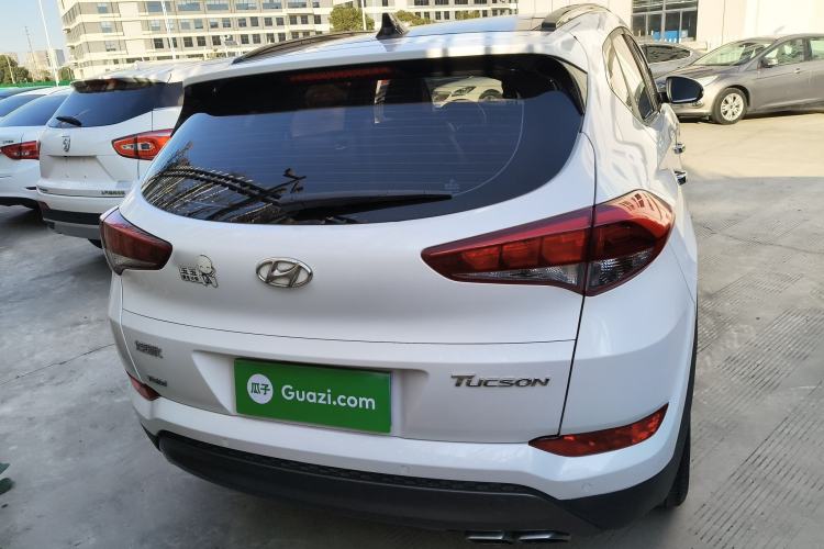 Used Hyundai Tucson 2015 1.6T Dual-Clutch Two-Wheel-Drive Smart Model
