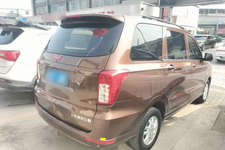 Used Wuling Hongguang 2019 1.5L S Standard Version China VI LAR

