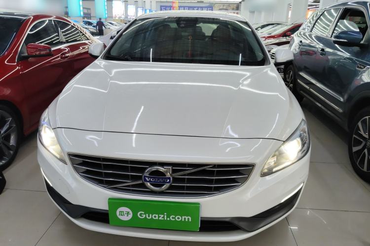 Used Volvo S60 2017 S60L T3 Smart Drive Edition
