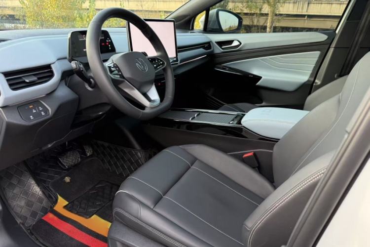 Used Volkswagen ID.4 X 2025 Smart Version Pure & Intelligent Enjoyment Edition
