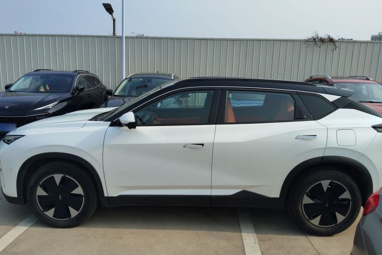 Used Dongfeng Aeolus L7 New Energy 2024 205 Plus
