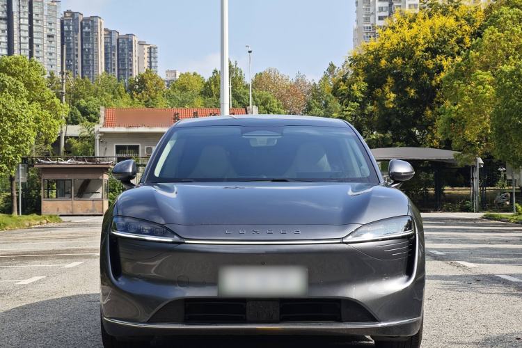 Used Hima Luxeed R7 2024 Pure Electric 667km Pro
