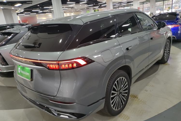 Used Chery Tiggo 9 2025 2.0T Automatic Two-Wheel Drive Luxury Edition 5 Seats
