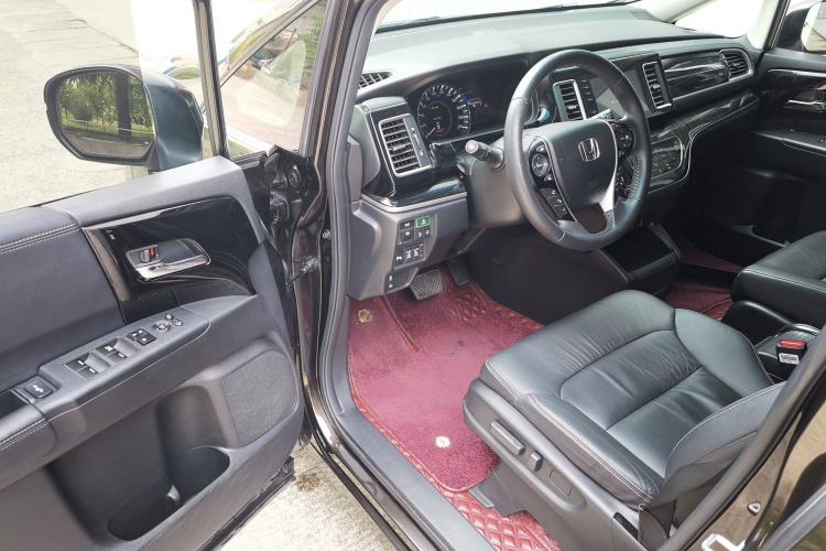 Used Honda Elysion 2019 2.0L Hybrid Luxury Edition
