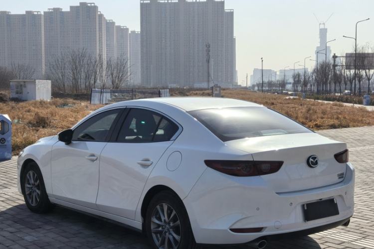 Used Mazda Mazda 3 Axela 2023 2.0L Automatic Zhiqing Edition