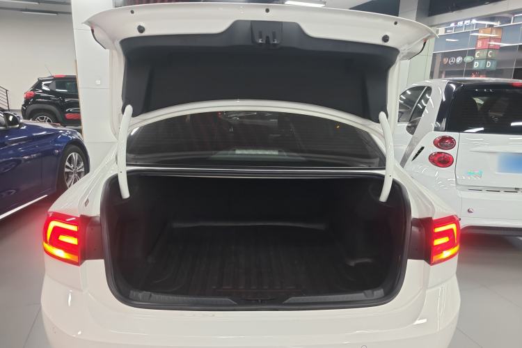 Used Volkswagen Lamando 2018 280TSI DSG Comfort Edition