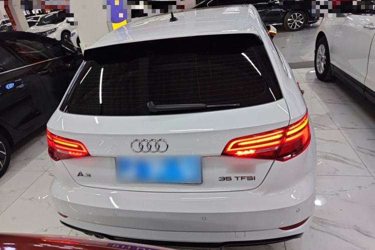 Used Audi A3 2020 Sportback 35 TFSI Fashion Edition China VI Emission Standard
