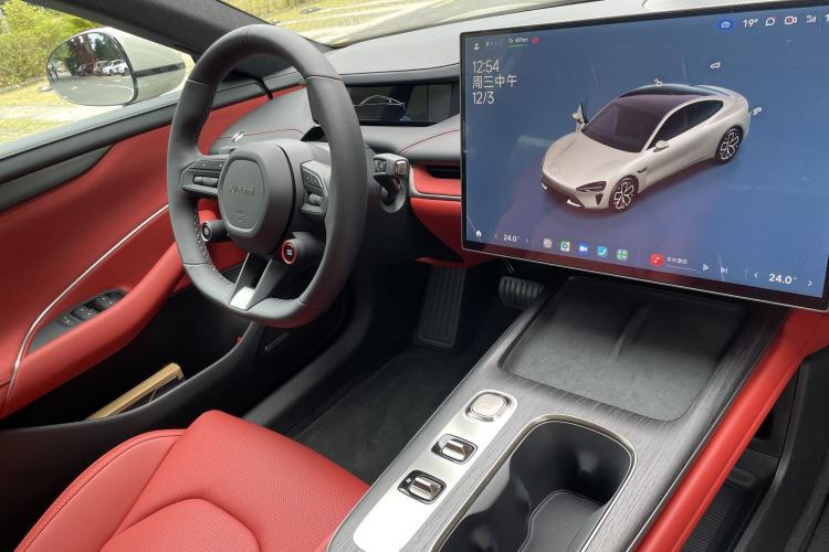 Used  SU7 2024 Rear-Drive Long-Range Intelligent Driving Version
