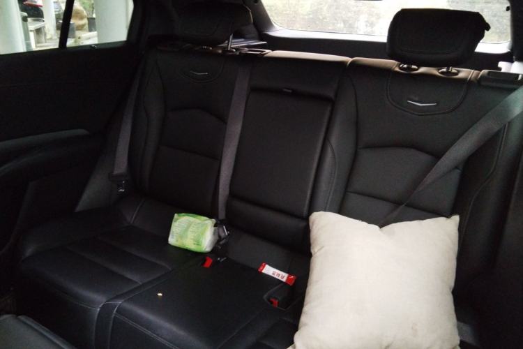 Used Cadillac XT4 2021 28T Two-Wheel Drive Luxury Version