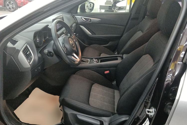 Used Mazda CX-4 2018 2.0L Automatic Two-Wheel Drive Blue Sky Dynamic Version China V Standard