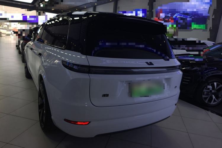 Used Li Auto L9 2022 Max model
