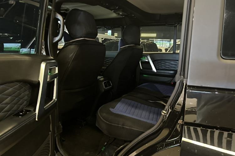 Used Beijing Auto BJ40 2020 2.0T Automatic Four-Wheel Drive Urban Hunter Edition Prestige Version
