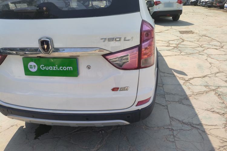 Used Jinbei 750 2016 1.5L e-Drive Version