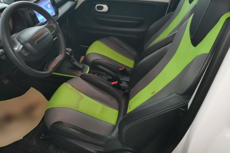 Used Roewe Clever 2021 302 km New Four-Seater Super-Efficient Version