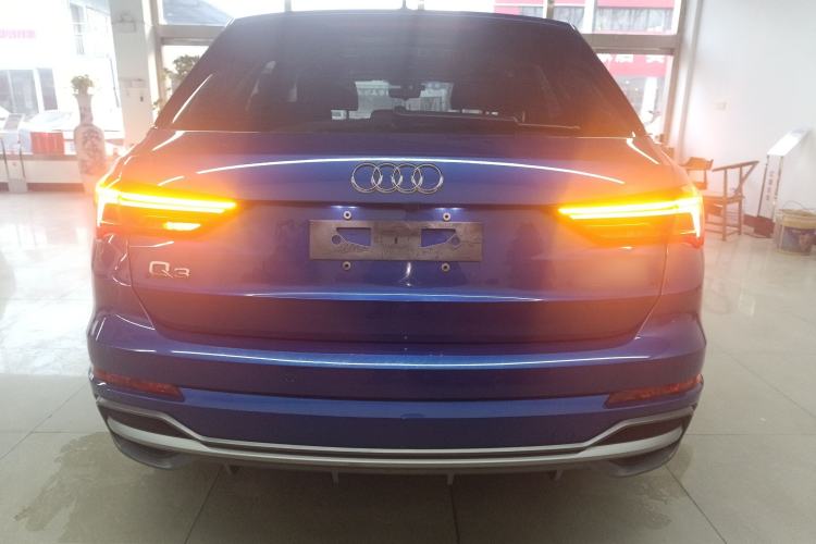 Used Audi Q3 2020 35 TFSI Fashion Dynamic Model
