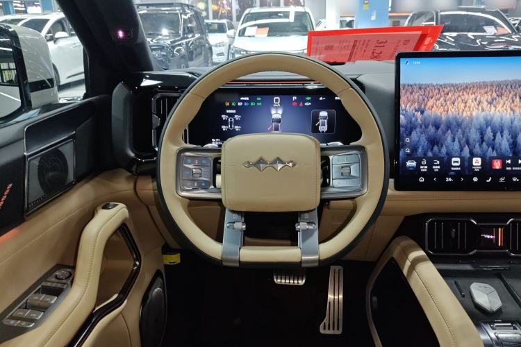 Used  Leopard 8 2025 Smart & Brave Flagship Edition 7 Seats
