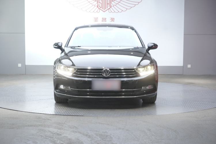 Used Volkswagen Magotan 2019 330TSI DSG Luxury Version China VI Standard