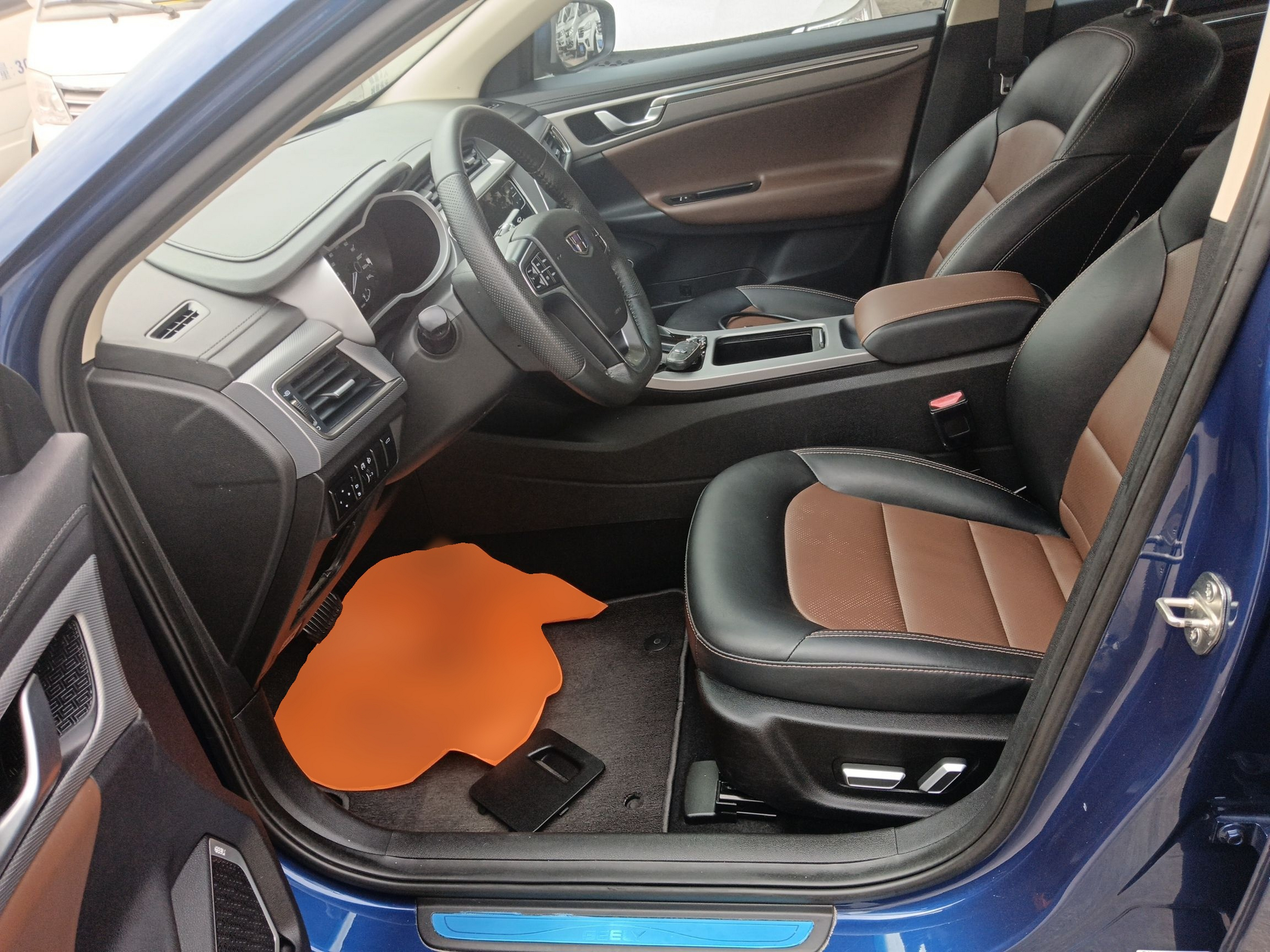 Переднее сиденье в автомобиле