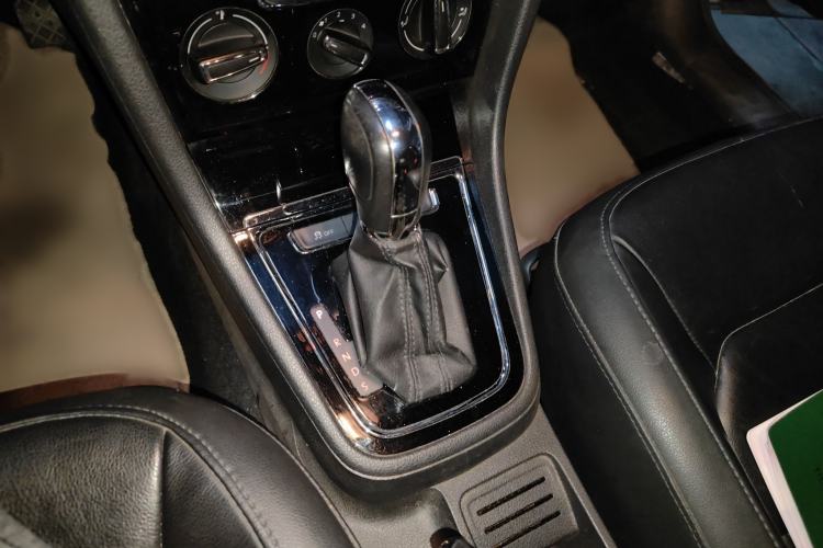 Used Volkswagen Bora 2014 1.6L Automatic Comfort Model