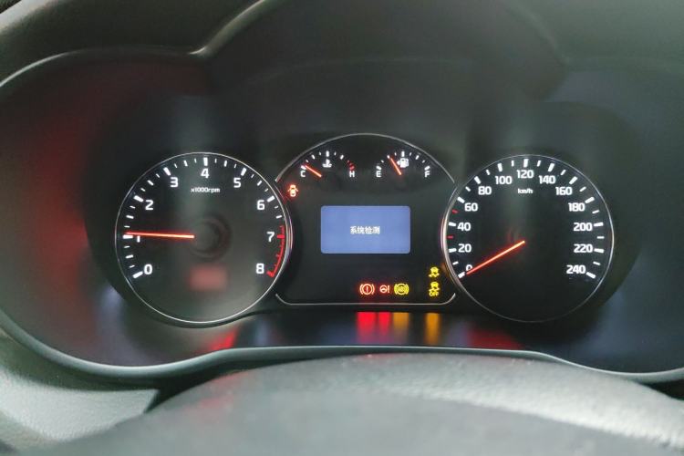 Used Kia Carens 2013 2.0L 5-Seater Automatic Comfort Version China IV Standard
