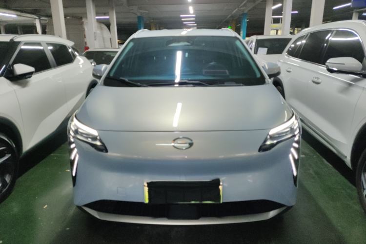 Used AION Y 2023 Younger
