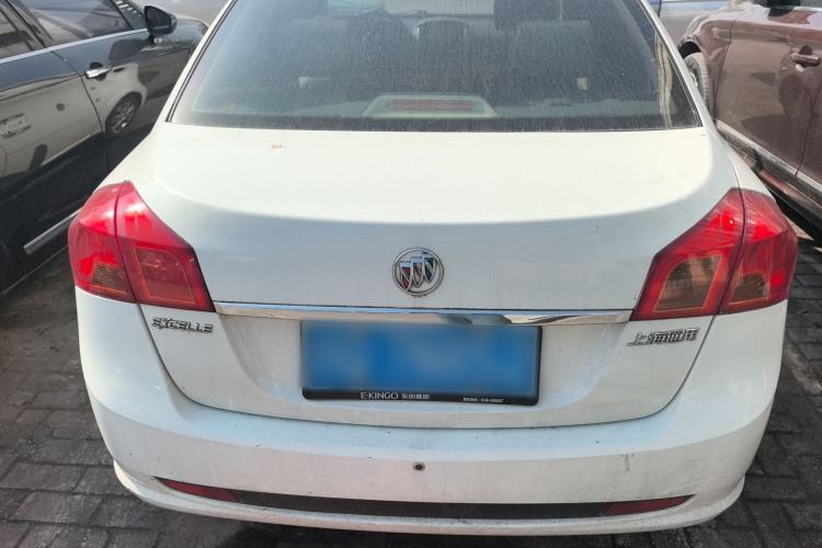 Used Buick Excelle 2015 1.5L Automatic Classic Model
