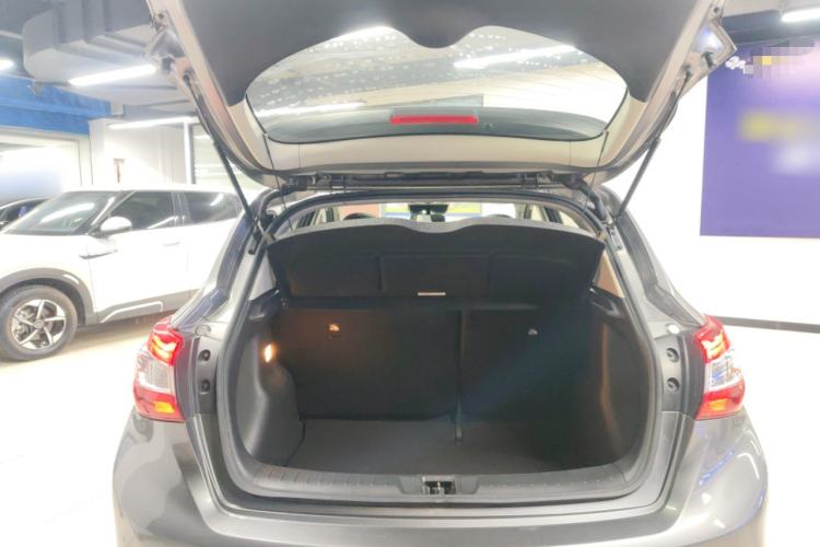 Used Nissan Tiida 2021 1.6L CVT Smart Drive Edition
