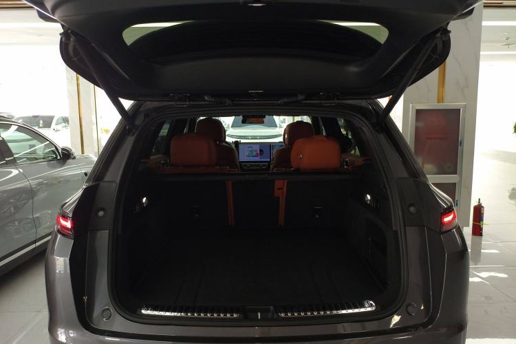 Used Li Auto L7 2023 Pro Model
