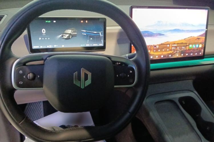 Used Leapmotor C16 2024 Range-Extended 200 Luxury Edition
