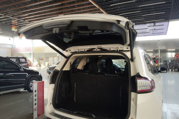 Used Ford Edge 2018 EcoBoost 245 Two-Wheel-Drive Titanium 7-Seater China V Standard