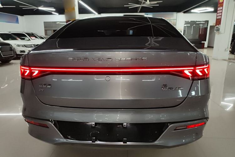 Used BYD Qin PLUS 2021 EV 400KM Luxury Model
