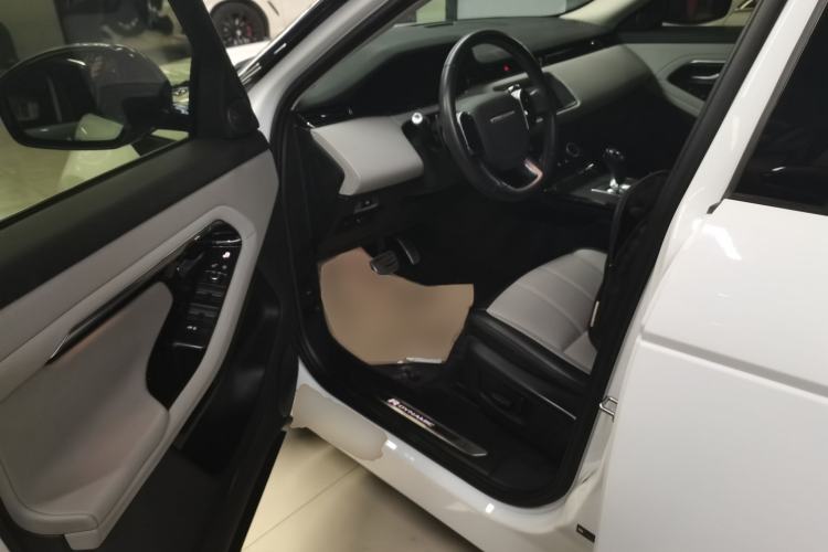 Used Land Rover Range Rover Evoque 2020 249 PS R-DYNAMIC S Black Edition Sport Version