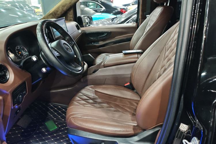 Used Mercedes-Benz Vito 2021 2.0T Elite Version 7 Seats
