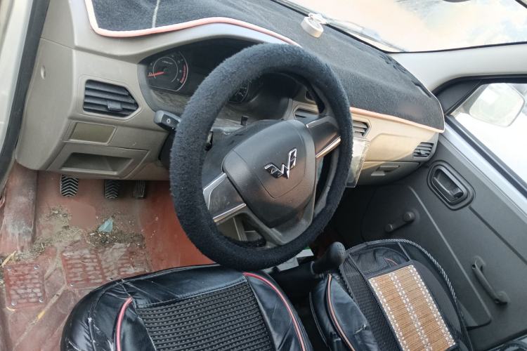 Used Wuling Zhiguang V 2017 1.2L Base Version LMH
