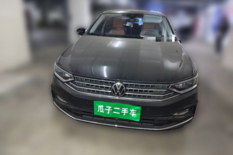 Used Volkswagen Magotan 2023 2 Million Units Commemorative Edition 330TSI DSG Luxury Version
