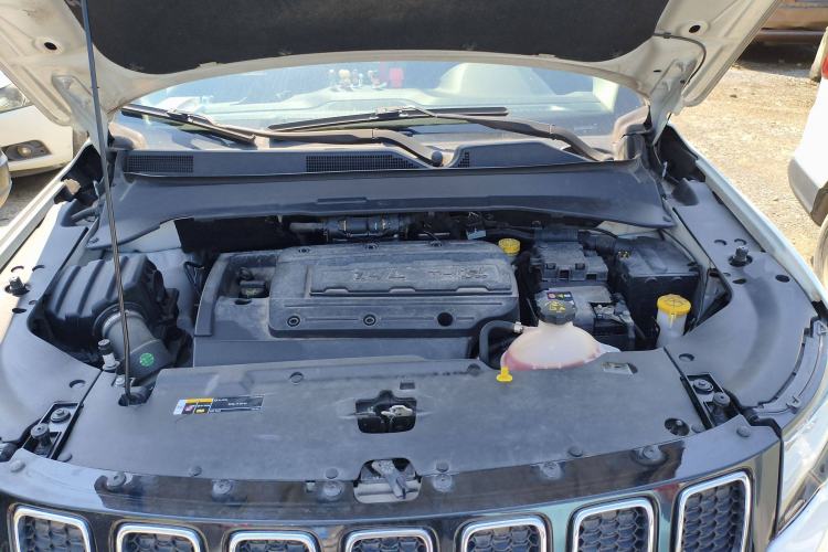 Used  Compass 2017 200T Automatic Prestige Edition
