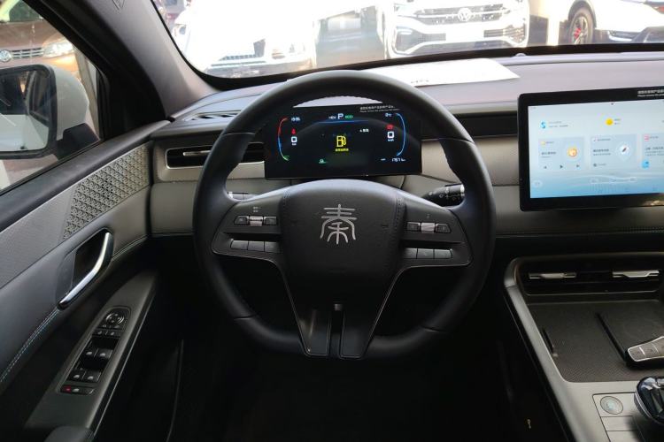 Used BYD Qin PLUS 2025 DM-i Smart Drive 55KM Leading Model
