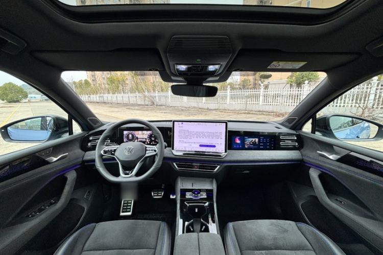 Used Volkswagen Tiguan L 2024 PRO 380TSI Four-Wheel Drive R-Line Prestige Edition
