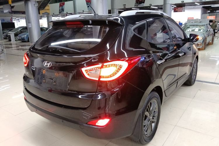 Used Hyundai ix35 2013 2.0L Automatic Two-Wheel Drive Smart GLS China IV Standard