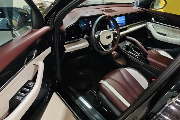 Used Geely Auto Monjaro L 2021 2.0TD DCT EVO Two-Wheel-Drive Flagship Version
